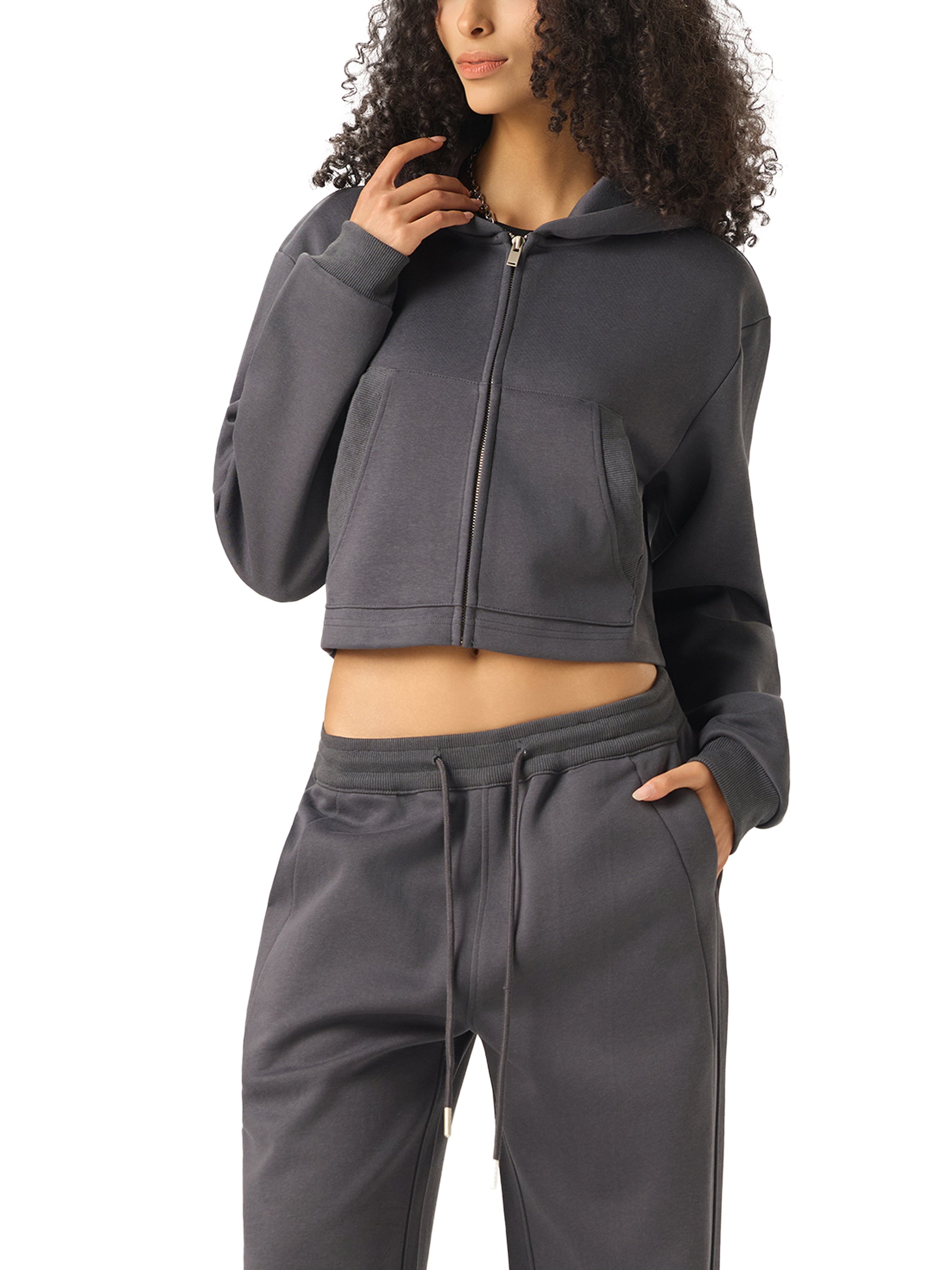 Fynco Essential Cropped Zip-Up Hoodie